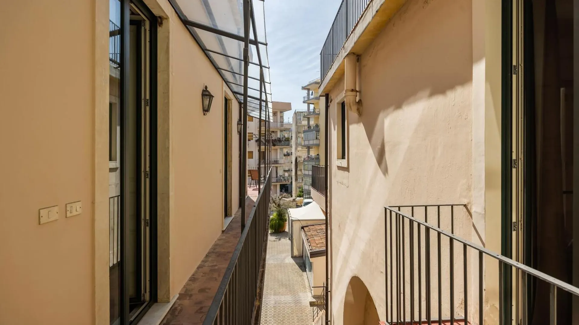Le Dimore Del Corso Acireale - Sicily Stay, Fra Catania, Taormina, Il Mare E L'Etna İtalya