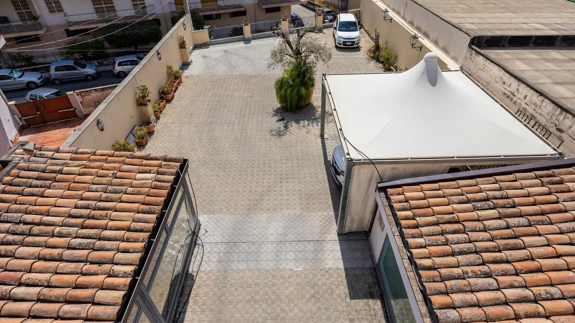 Le Dimore Del Corso Acireale - Sicily Stay, Fra Catania, Taormina, Il Mare E L'Etna 0*,  意大利